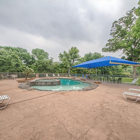 Urban Bungalow Ww C301 New Braunfels Esterno foto