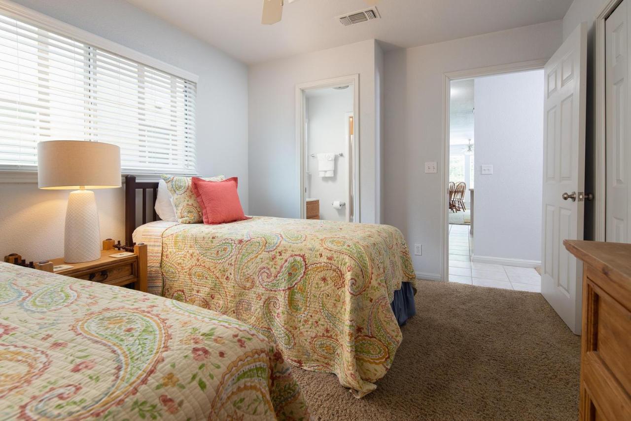 Urban Bungalow Ww C301 New Braunfels Esterno foto