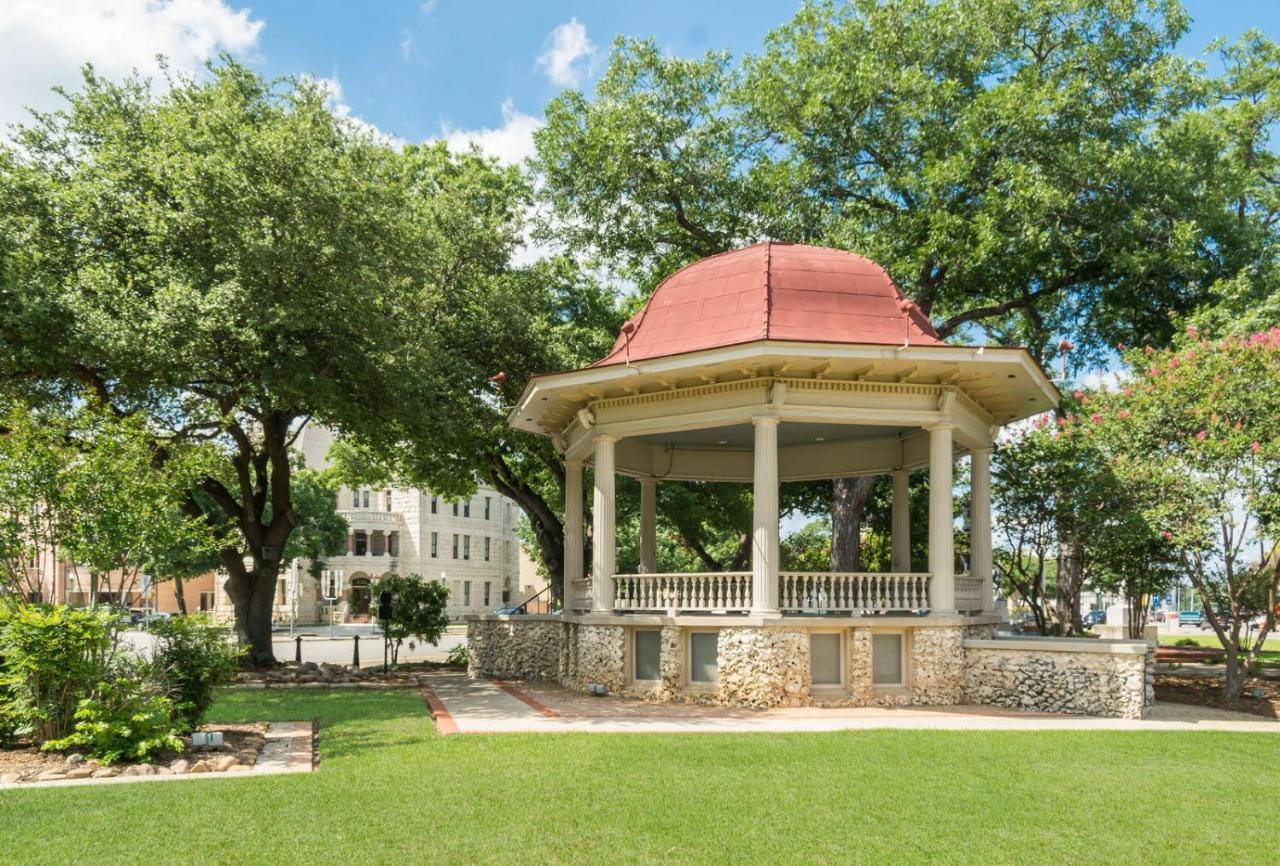 Urban Bungalow Ww C301 New Braunfels Esterno foto