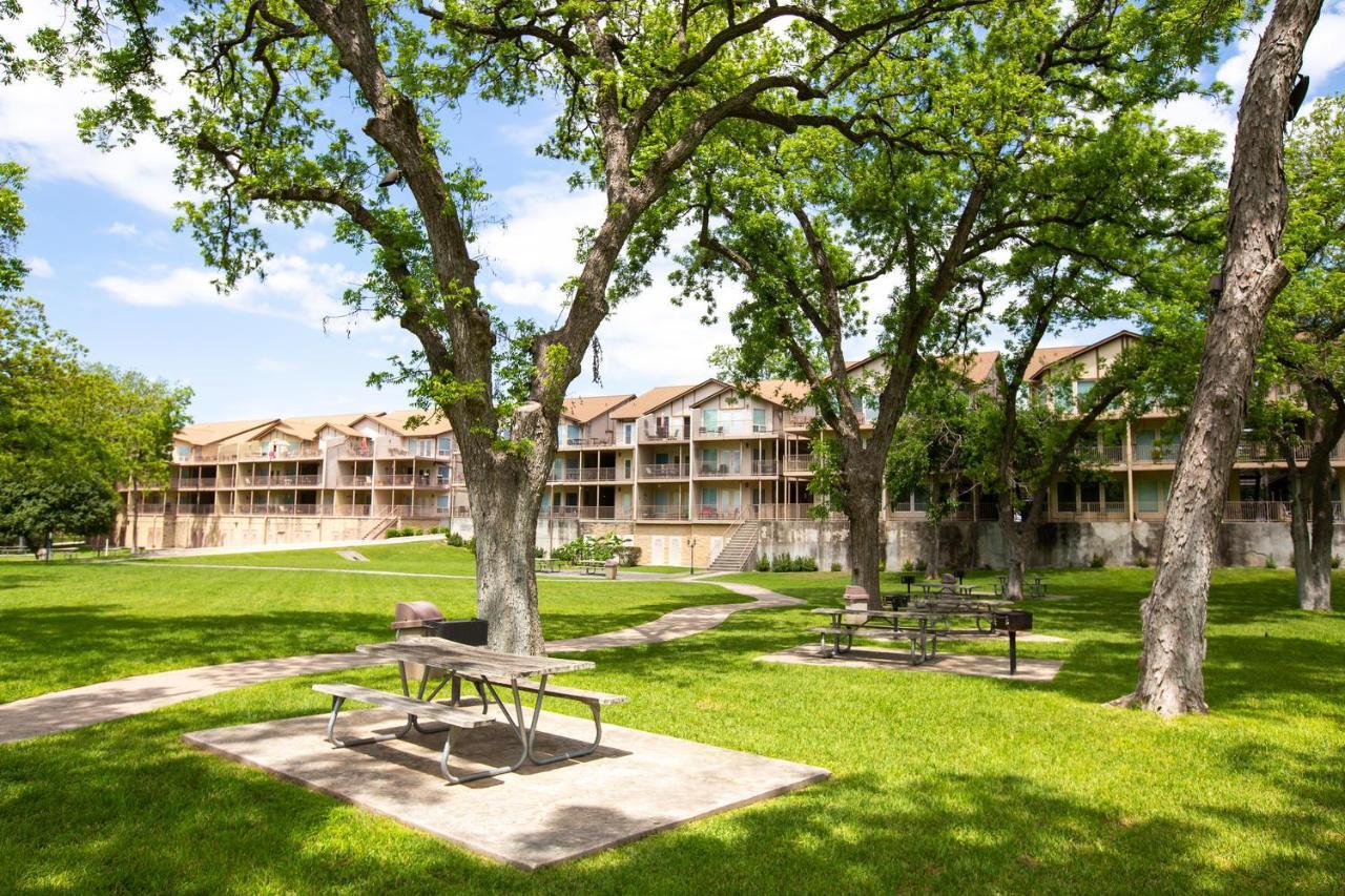 Urban Bungalow Ww C301 New Braunfels Esterno foto