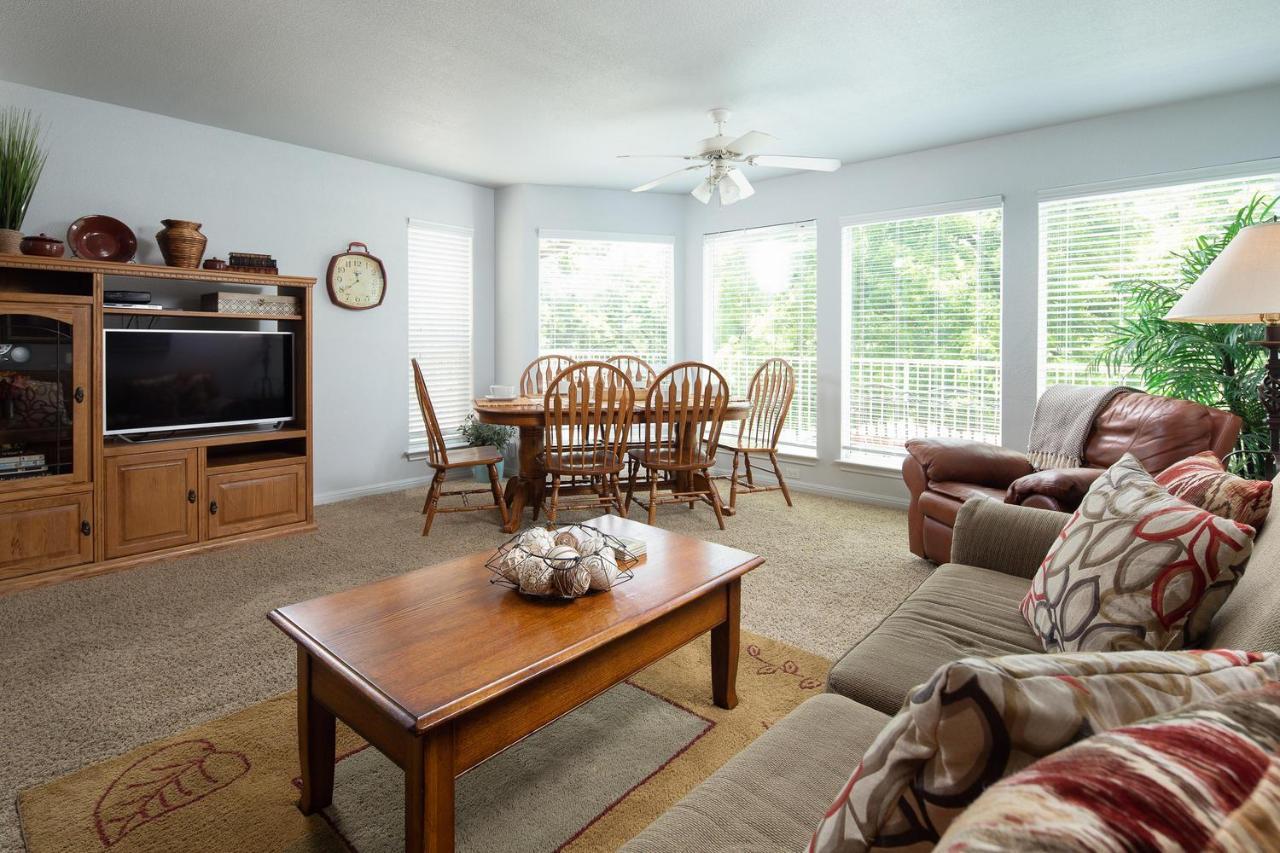 Urban Bungalow Ww C301 New Braunfels Esterno foto
